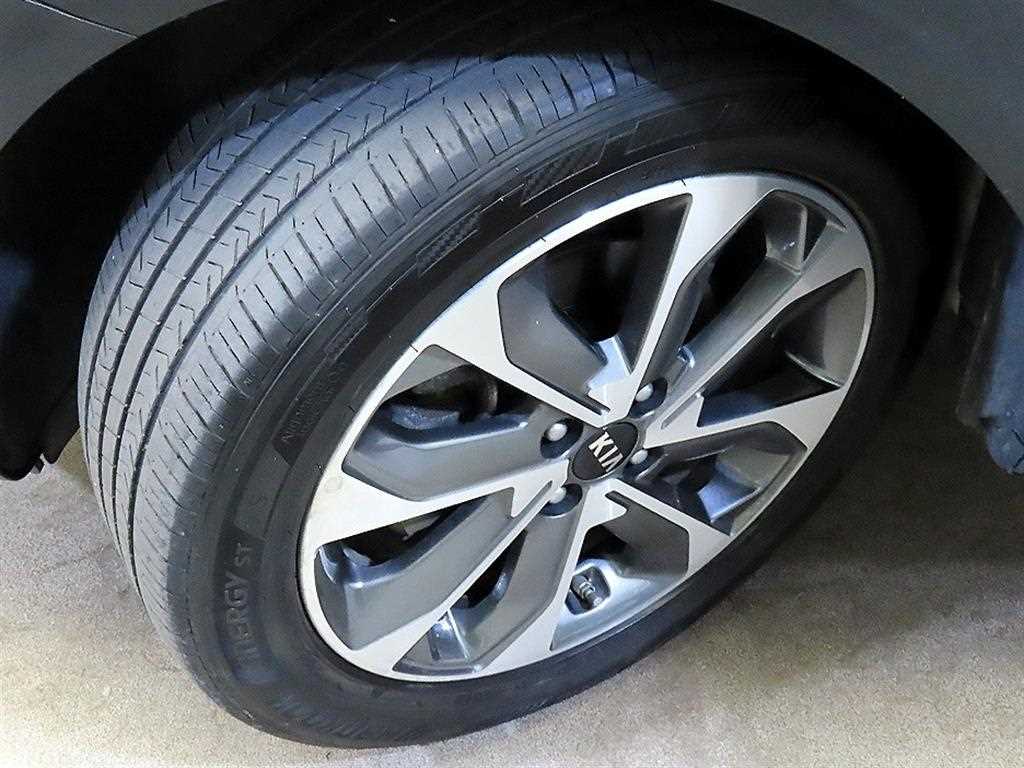KIA Stonic 2019 - Importación desde Corea - HF Imports Iquique - Foto 19