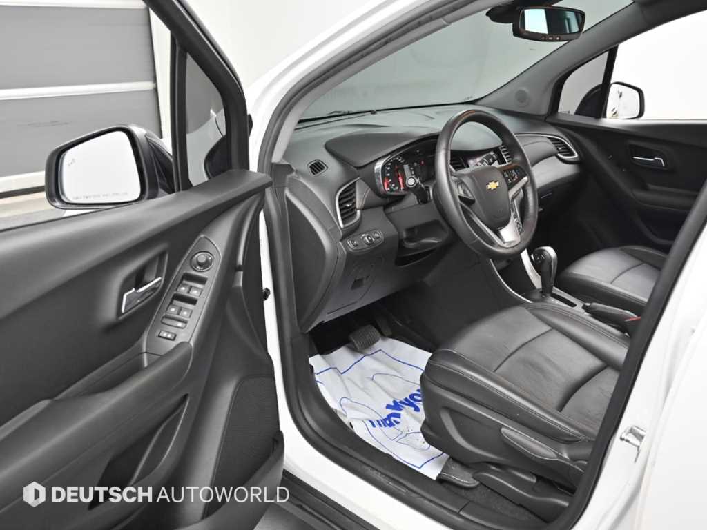 Chevrolet Trax - Vista 11