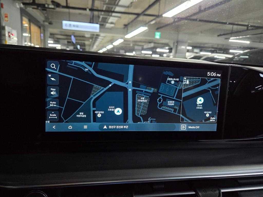 HYUNDAI Grandeur - Vista 10