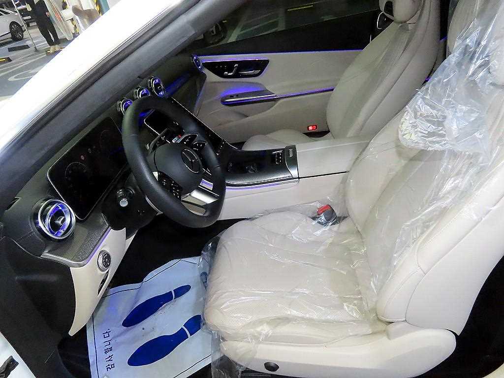Mercedes Benz CLE Class - Vista 8
