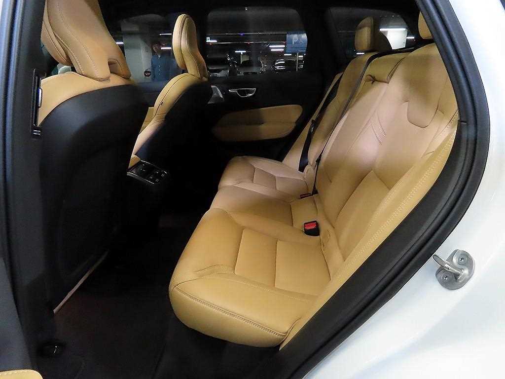 Volvo XC60 - Vista 7