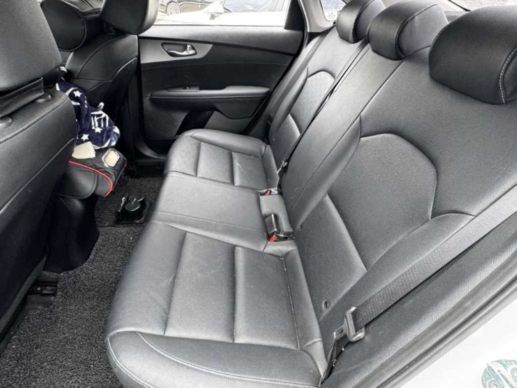 KIA K3 2021 Blanco - Importación desde Corea - HF Imports Iquique - Foto 13