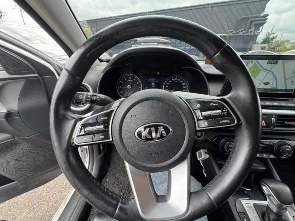 KIA K3 - Vista 7