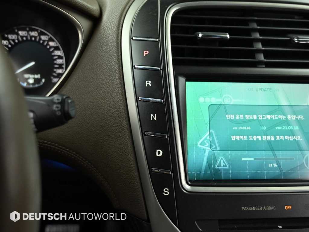 Lincoln MKX - Vista 9