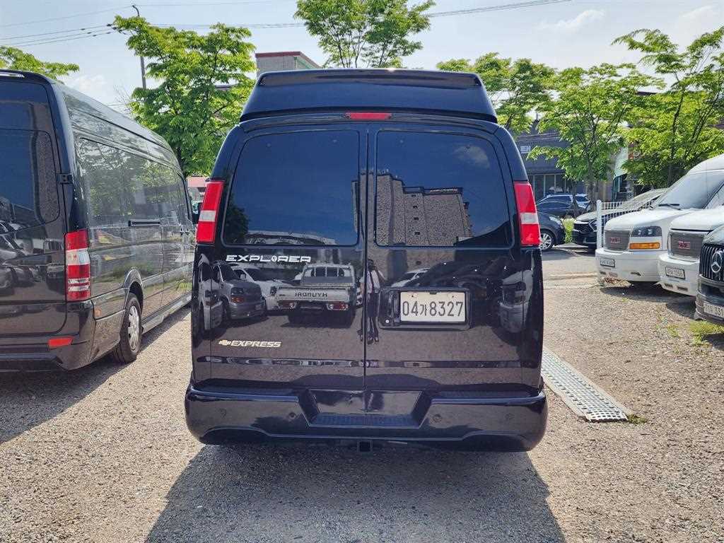 Chevrolet Express van - Vista 6