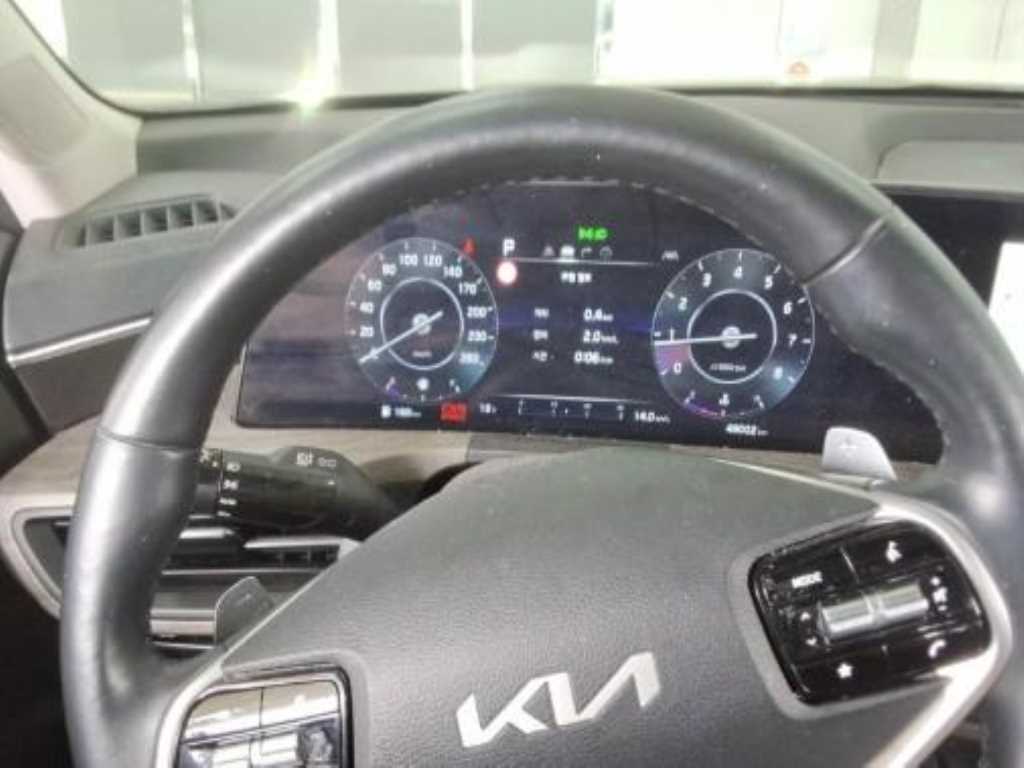 KIA K8 - Vista 3