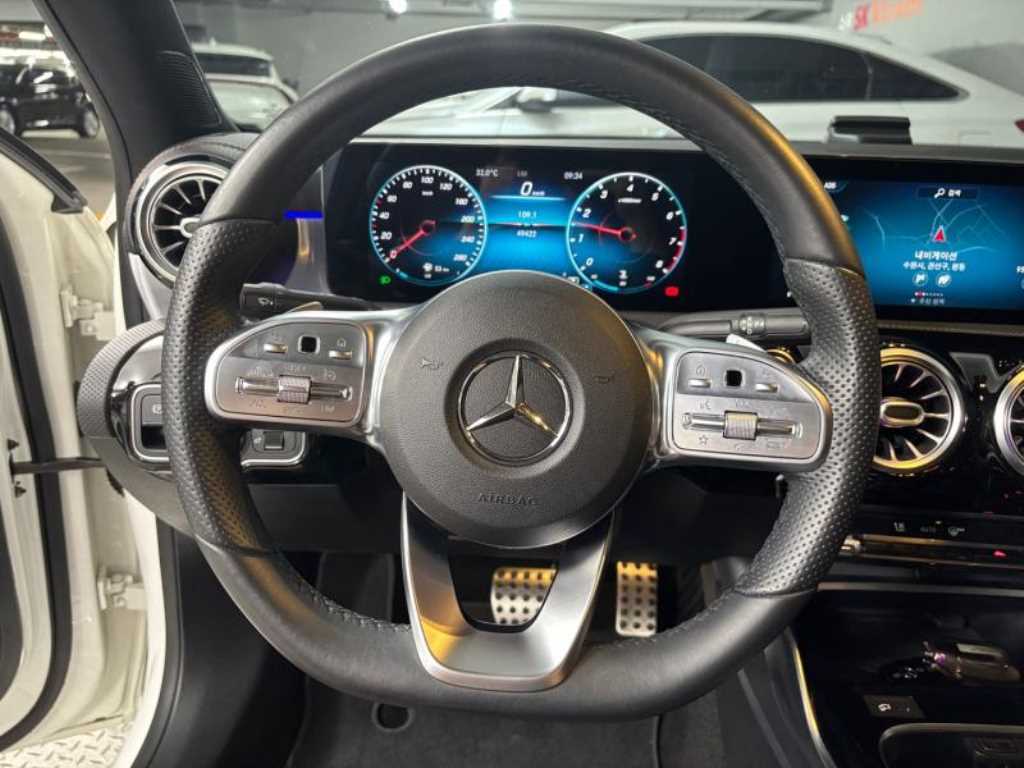 Mercedes Benz A Class - Vista 11