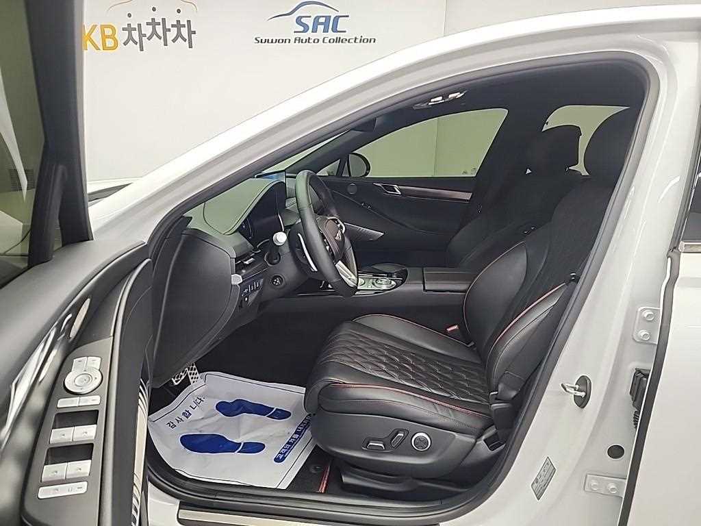 Genesis G80 - Vista 11