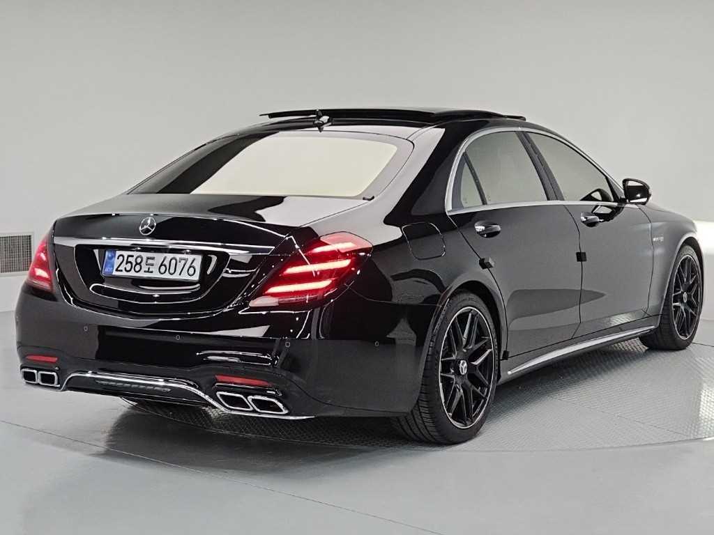 Mercedes Benz S Class - Vista 4