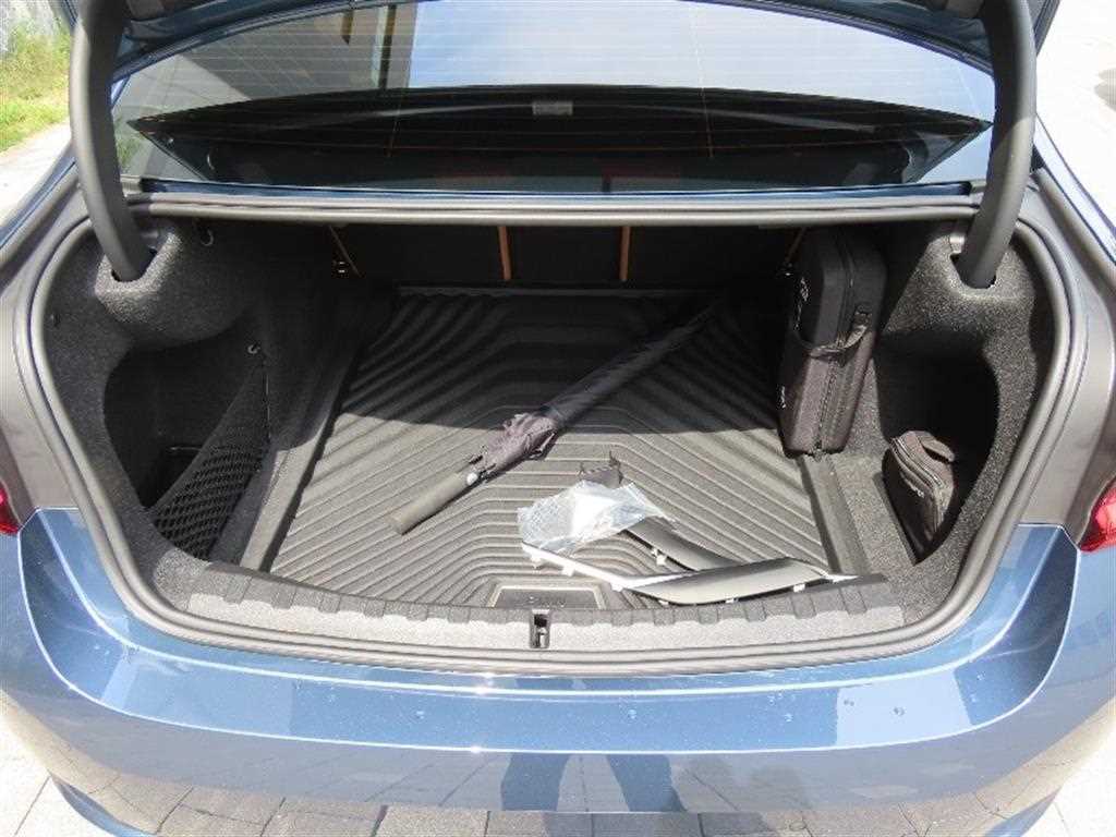 BMW 3 series 2025 - Importación desde Corea - HF Imports Iquique - Foto 18