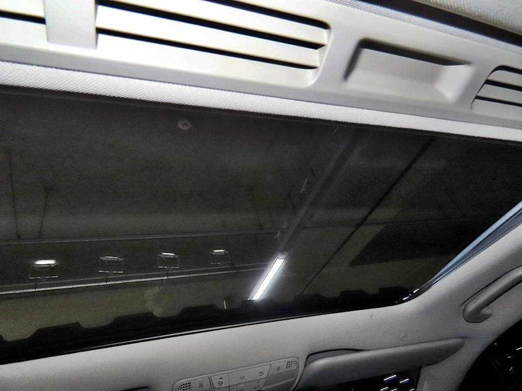 Mercedes Benz E class 2019 Plateado - Importación desde Corea - HF Imports Iquique - Foto 17