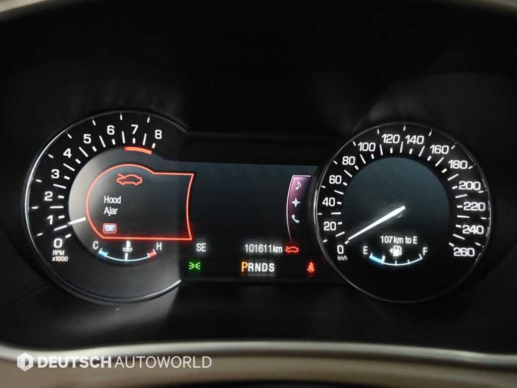 Lincoln MKX - Vista 8