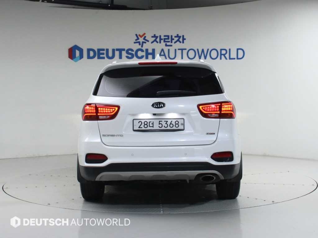 KIA Sorento - Vista 4