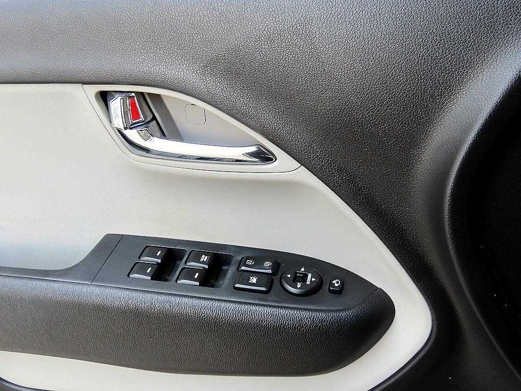 KIA Ray - Vista 11