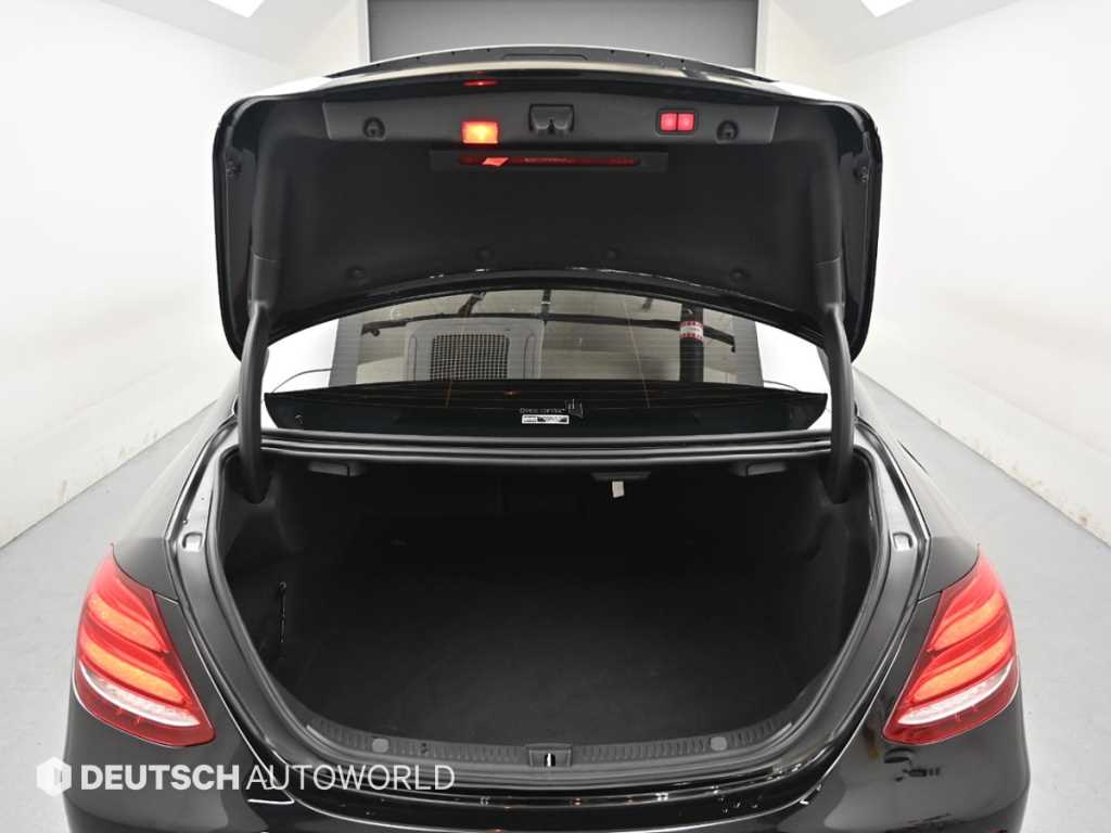 Mercedes Benz E class 2019 Negro - Importación desde Corea - HF Imports Iquique - Foto 19