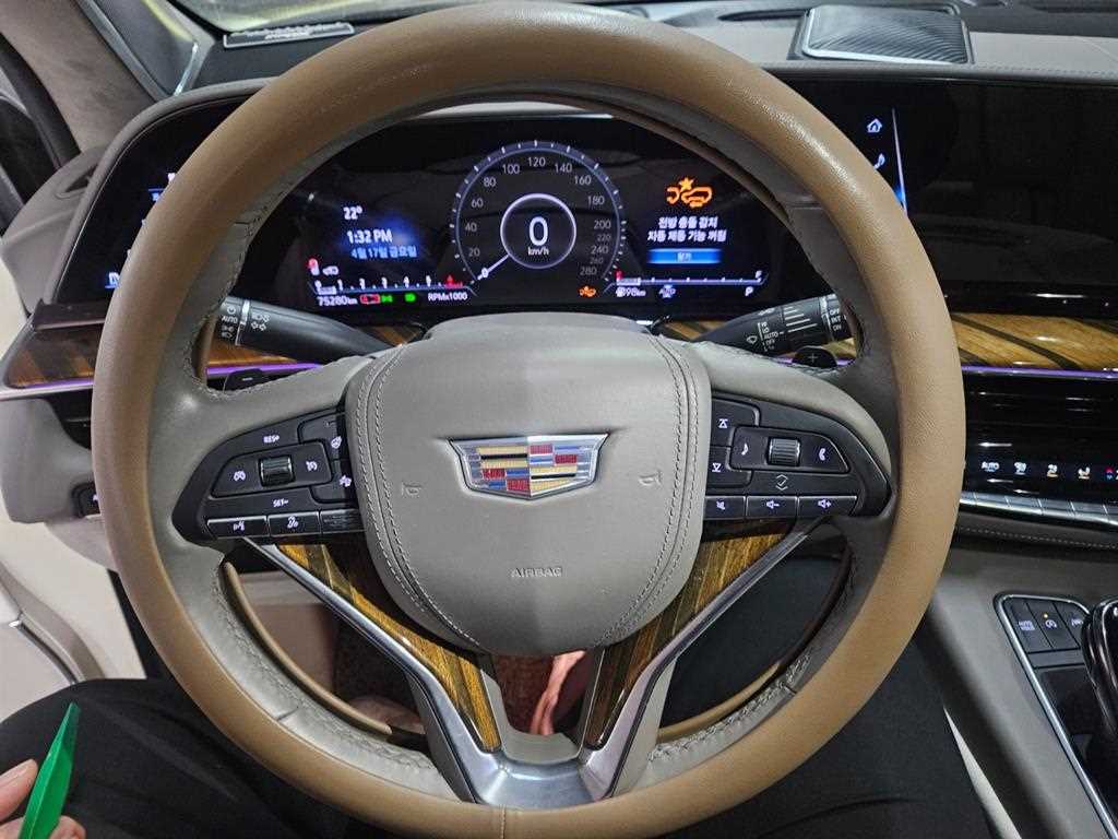 Cadillac Escalade 2022 Negro - Importación desde Corea - HF Imports Iquique - Foto 14
