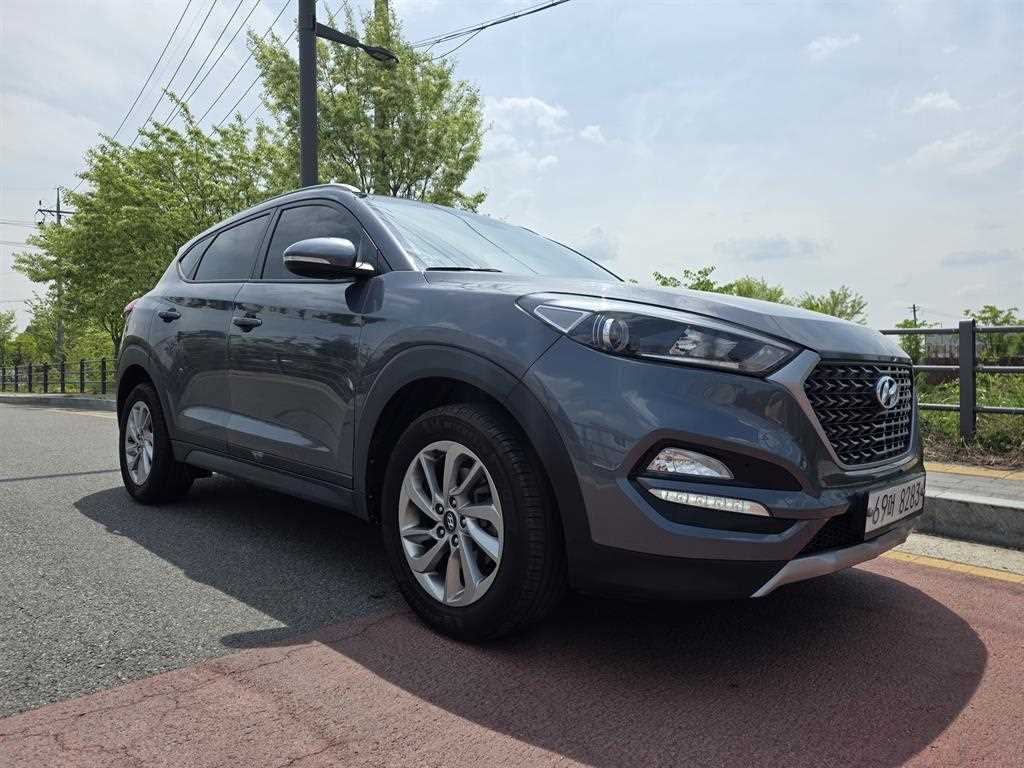 HYUNDAI Tucson - Vista 2