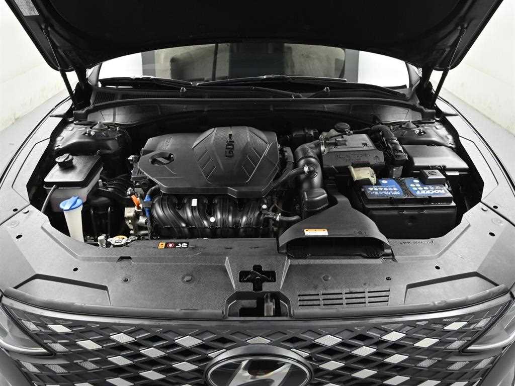 HYUNDAI Grandeur - Vista 6