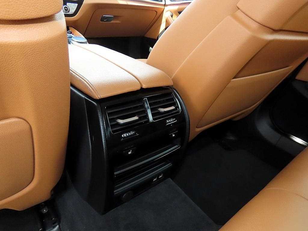 BMW 5 Series 2022 Gris - Importación desde Corea - HF Imports Iquique - Foto 16