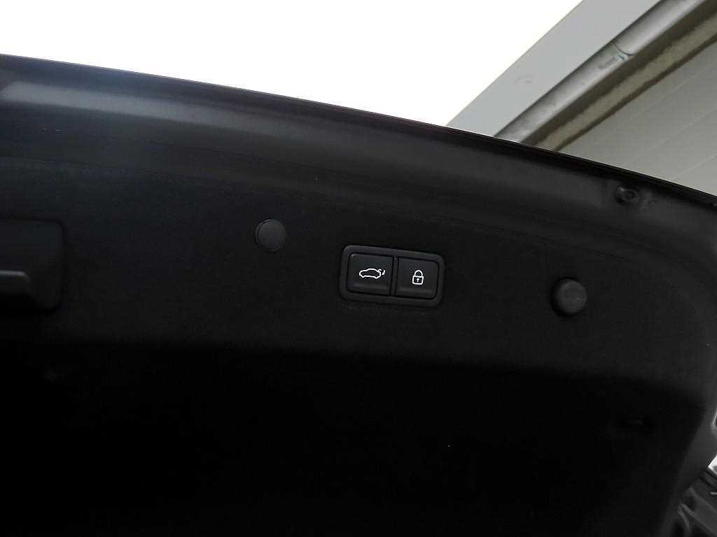 KIA K8 - Vista 6
