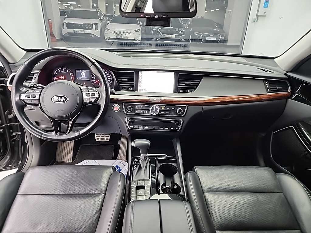 KIA K7 - Vista 7
