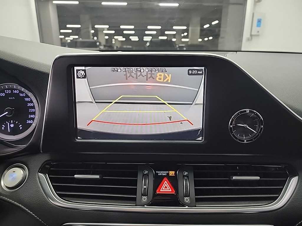 HYUNDAI Grandeur 2018 Negro - Importación desde Corea - HF Imports Iquique - Foto 17