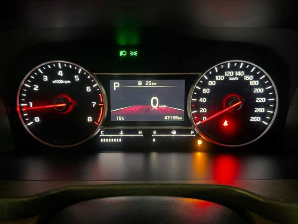 KIA Sorento - Vista 8