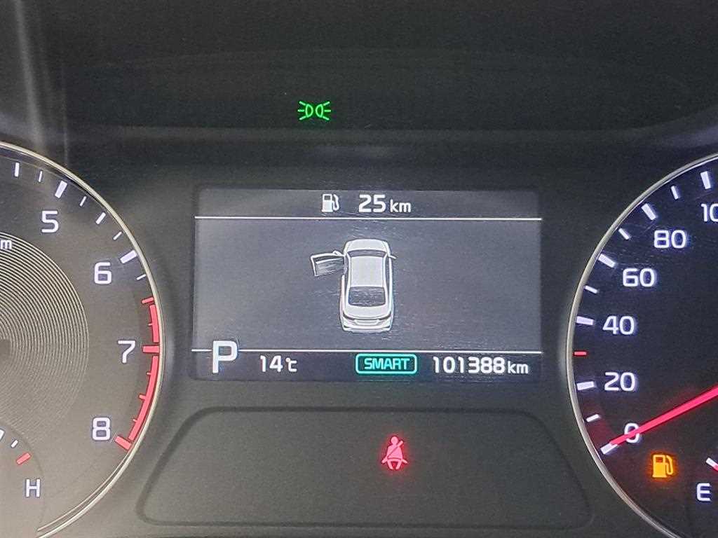 KIA K3 - Vista 8