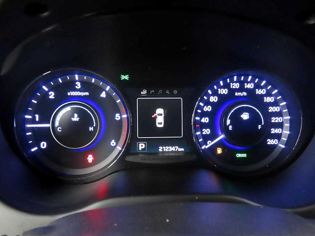 HYUNDAI Grandeur - Vista 8