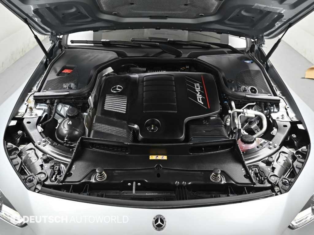 Mercedes Benz AMG GT - Vista 6