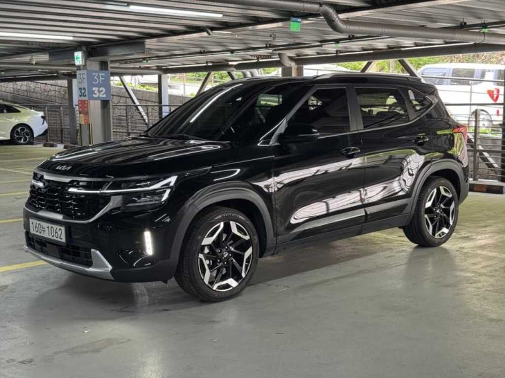 KIA Seltos - Vista 2