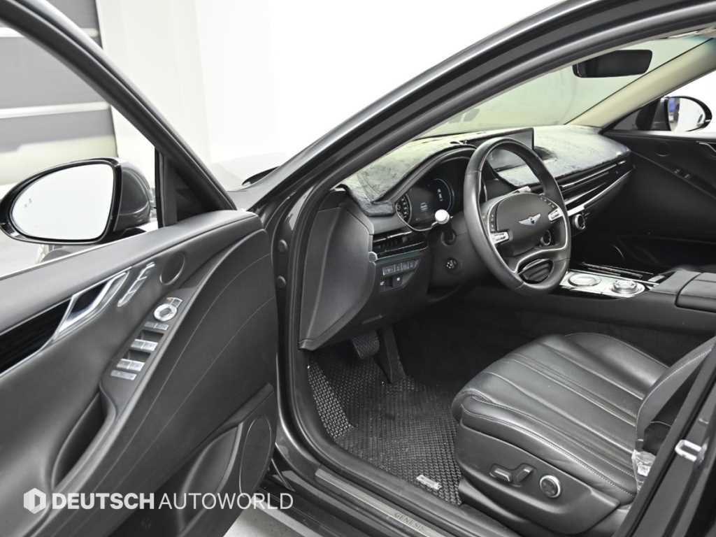 Genesis G80 - Vista 11