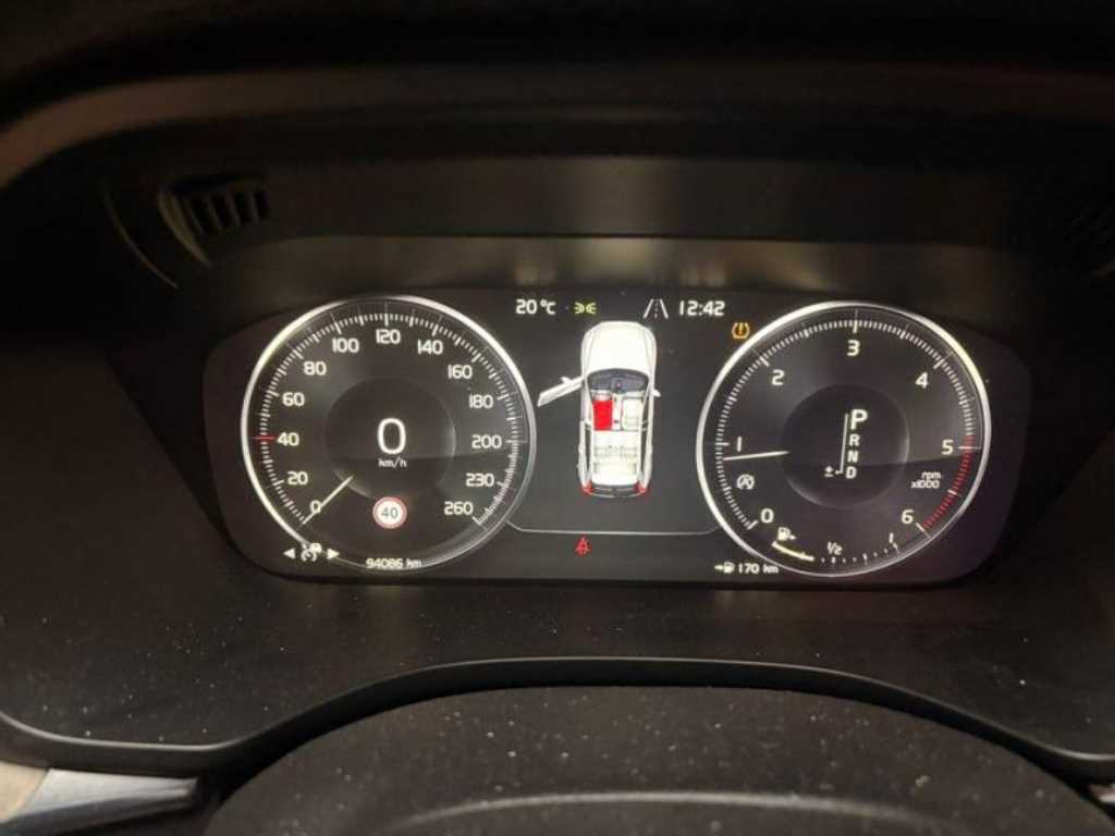 Volvo XC60 - Vista 9