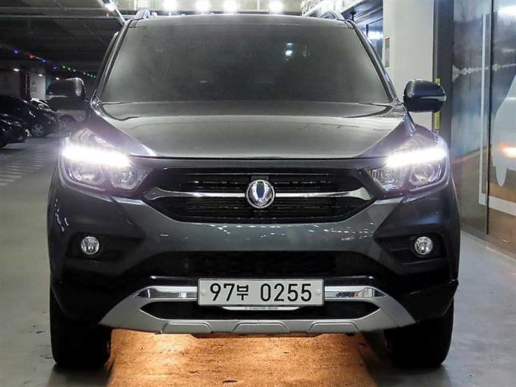 Ssangyong Rexton - Vista 2