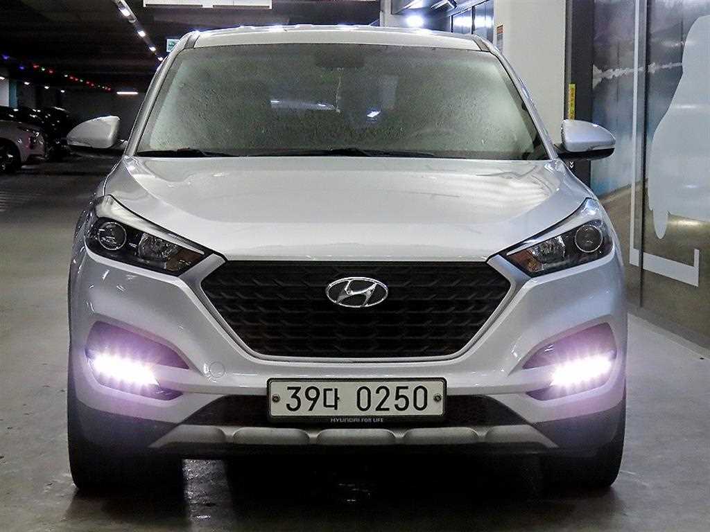 HYUNDAI Tucson - Vista 2