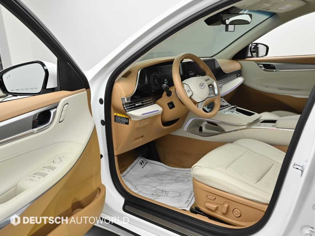 HYUNDAI Grandeur - Vista 11