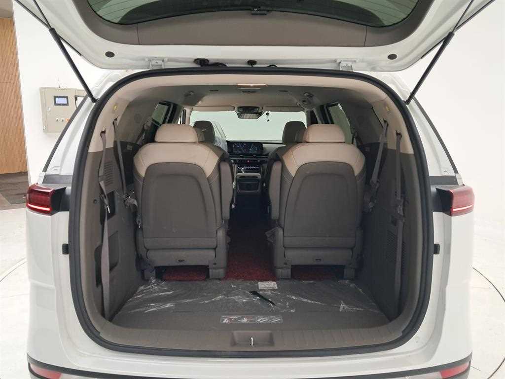 KIA Carnival 2023 Blanco - Importación desde Corea - HF Imports Iquique - Foto 18