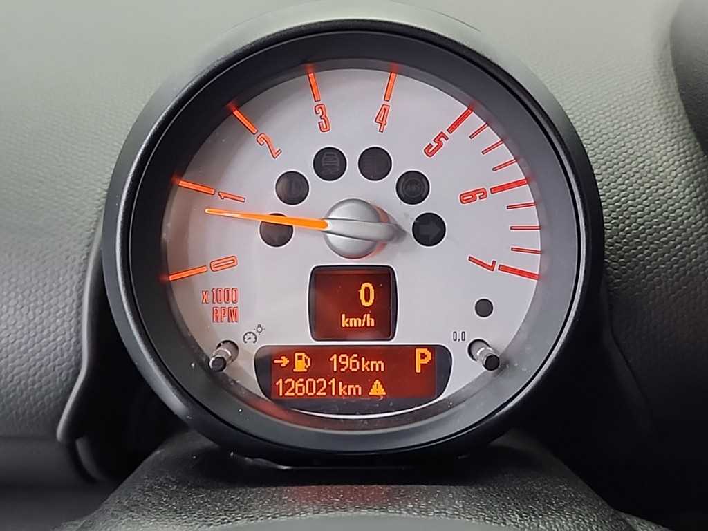 Mini Countryman - Vista 6