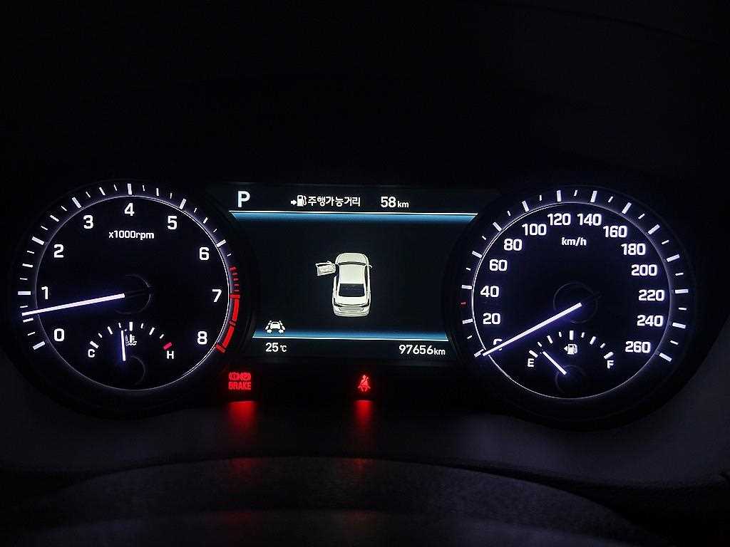 Genesis G80 - Vista 10