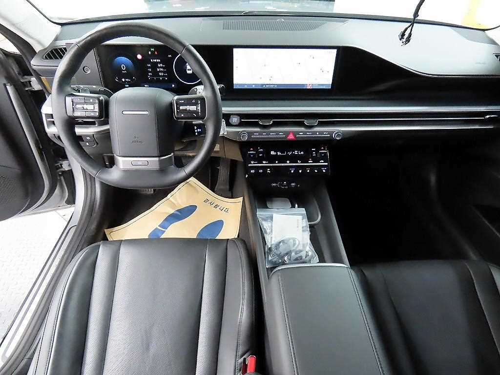 HYUNDAI Grandeur - Vista 7