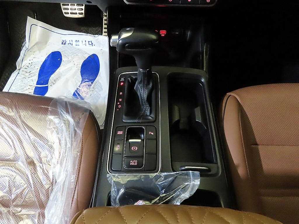KIA Sorento - Vista 12