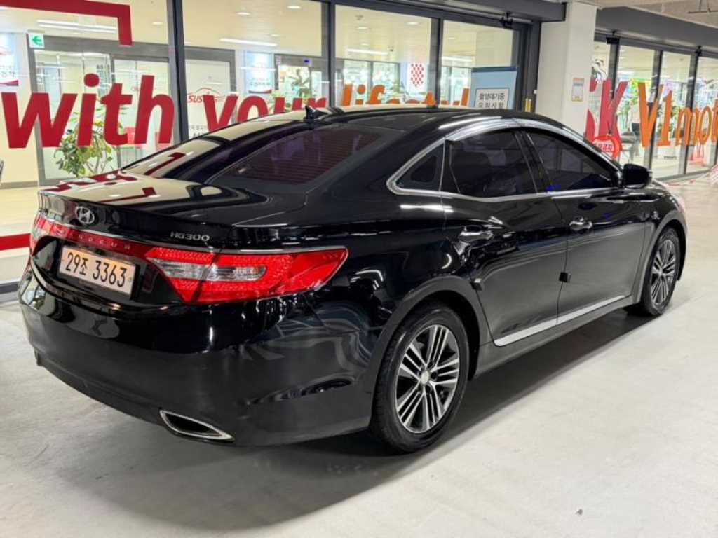 HYUNDAI Grandeur - Vista 4