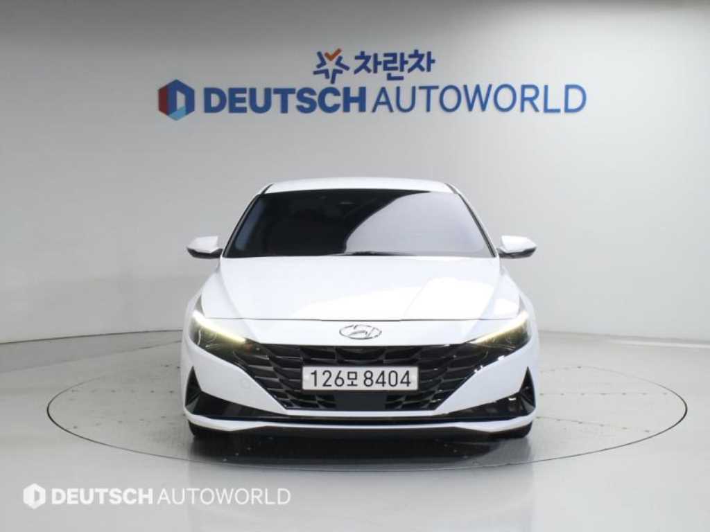 HYUNDAI Avante 2022 Blanco - Importación desde Corea - HF Imports Iquique - Foto 1