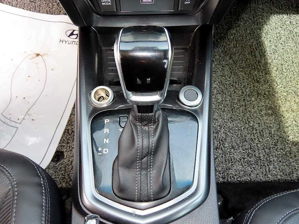 Ssangyong Tivoli - Vista 10