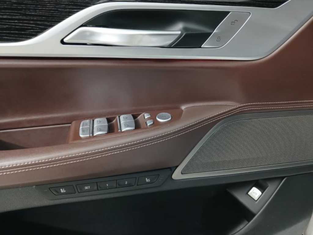 BMW 7 Series 2019 Blanco - Importación desde Corea - HF Imports Iquique - Foto 18