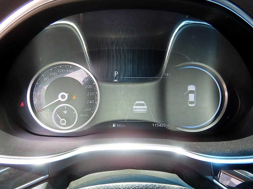 Genesis G80 - Vista 9