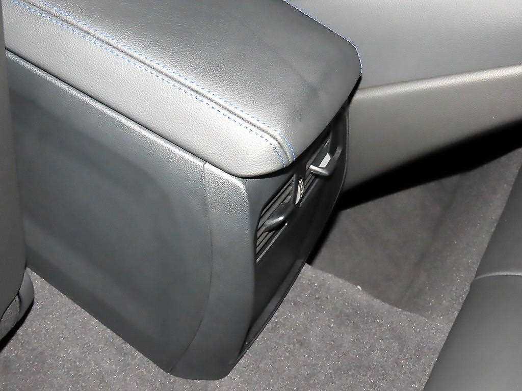 BMW 4 Series 2025 Blanco - Importación desde Corea - HF Imports Iquique - Foto 16