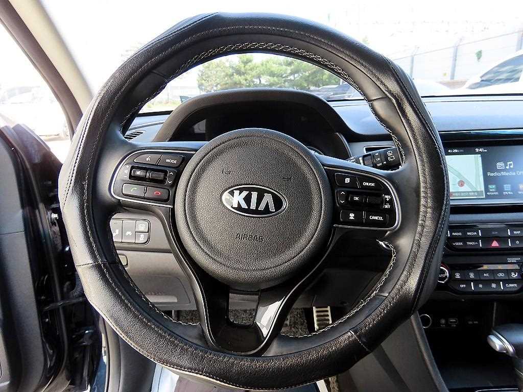 KIA Niro - Vista 8