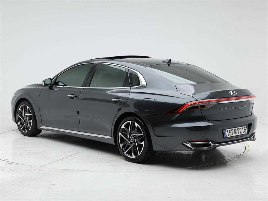 HYUNDAI Grandeur - Vista 4