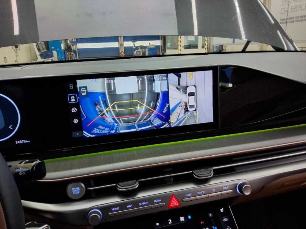 HYUNDAI Grandeur - Vista 12